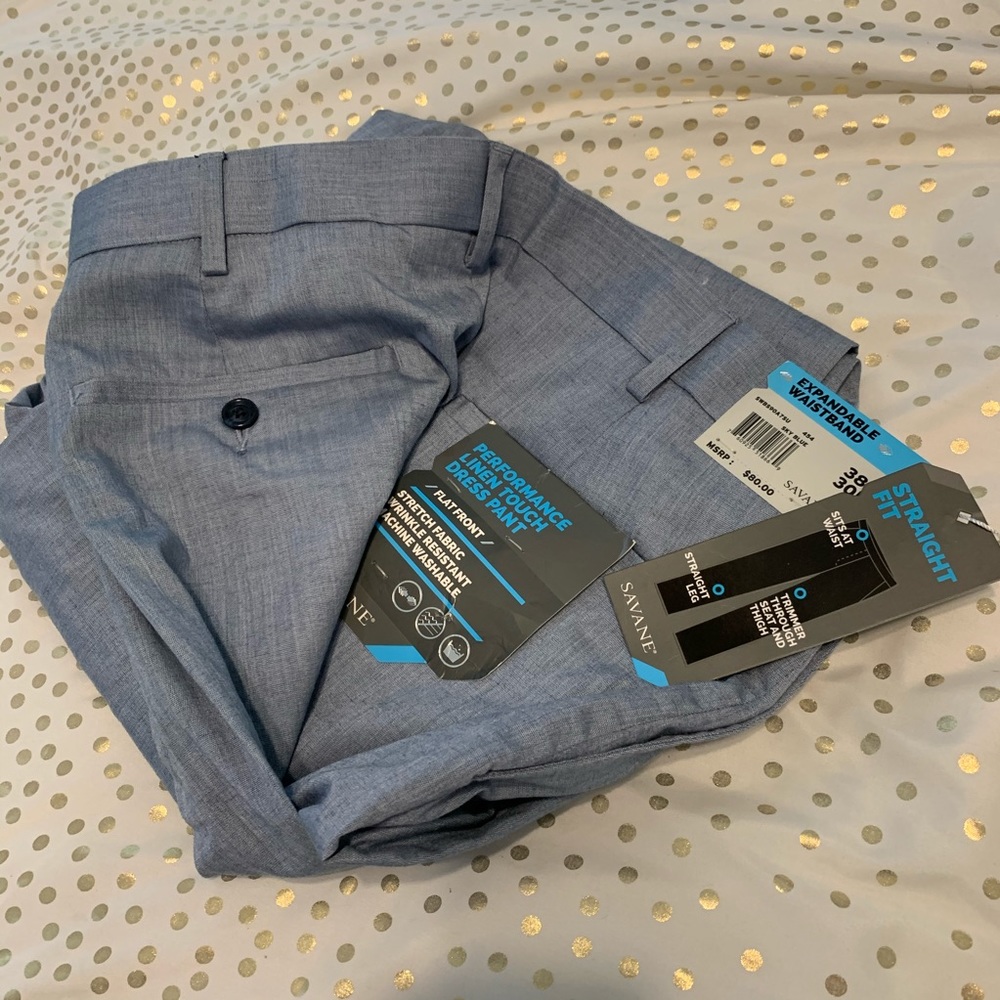 🔥Men’s NWT SAVANE Lightweight Pants!